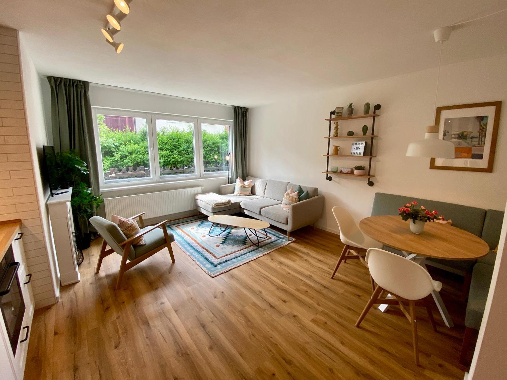 Townhouse Am Kurpark - Top Bewertet Von Familien! Ruhig, Zentral - Mit Terrasse, Parkplatz, Wallbox, Grill, Und Inklusive Waeschepaket Braunlage Exterior photo